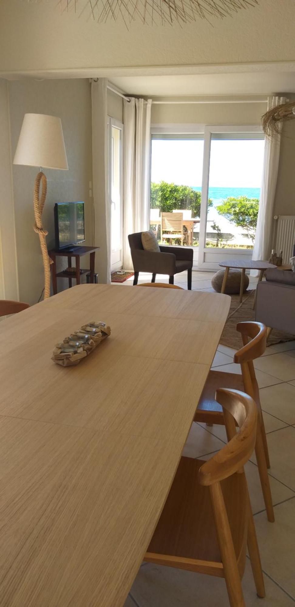 Vue Exceptionnelle En Front De Mer, 8 Personnes Ver-sur-Mer Exterior foto