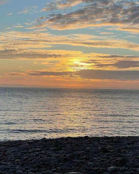 Vue Exceptionnelle En Front De Mer, 8 Personnes Ver-sur-Mer Exterior foto